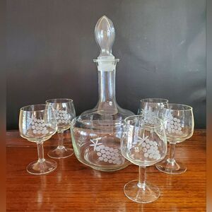 Mid Century Glass Decanter and 5 Cordial Glass Set Etched Grape Design